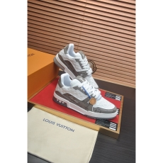 Louis Vuitton Trainer Sneaker